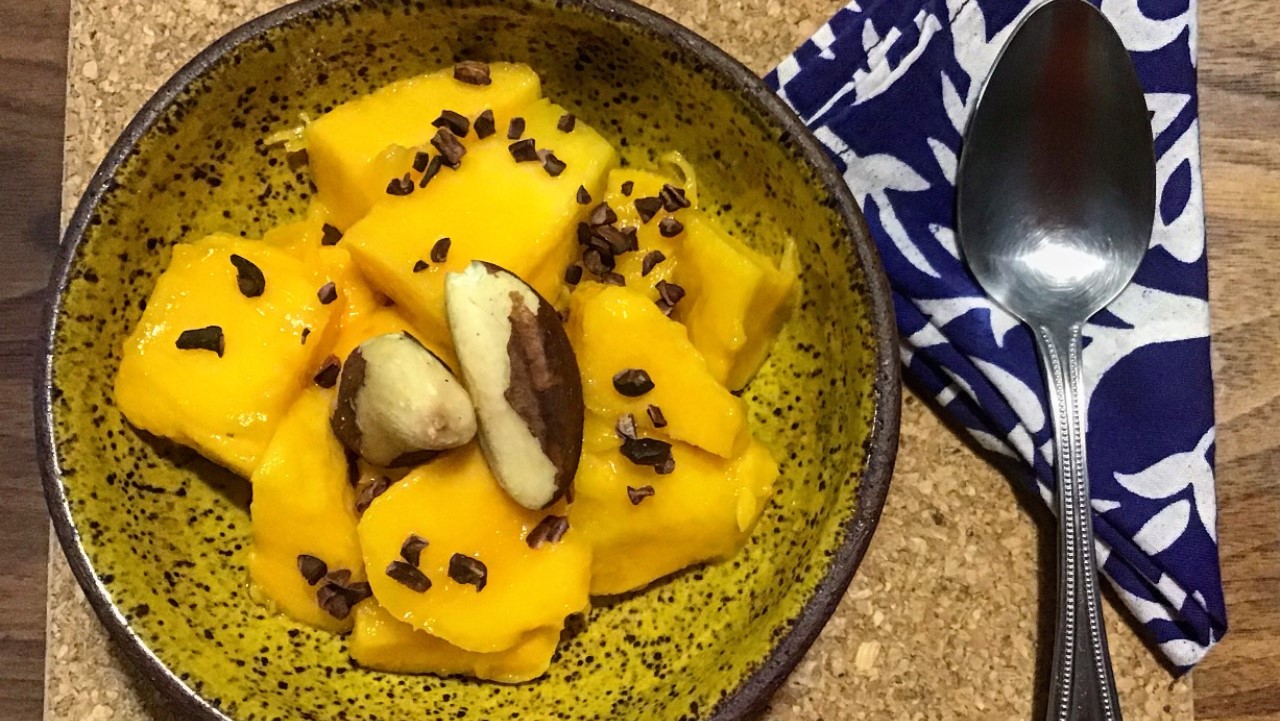 Manga, nibs de cacau e castanha do Pará